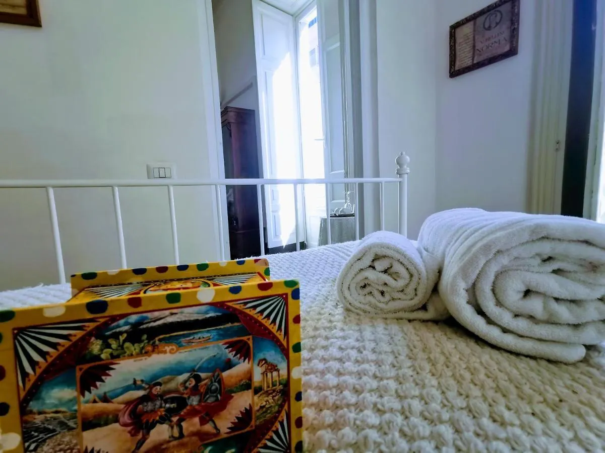 Fera O' Luni Bed & Breakfast Catania